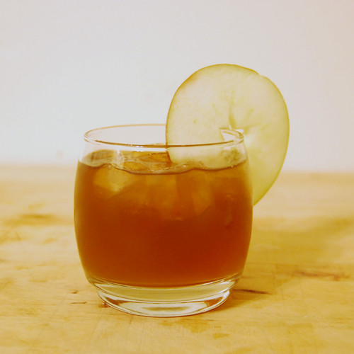bourbon ginger apple cider