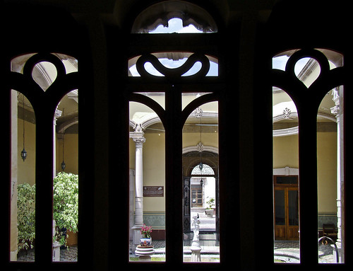 window latinamerica fountain architecture garden mexico arquitectura view colonial fuente patio aguascalientes
