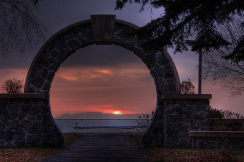 ontario stone marina sunrise gate lakesuperior thunderbay sleepinggiant