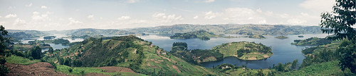 panorama lake mountains islands uganda eastafrica lakebunyonyi lakebunyoni daheiminger