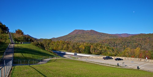 tennessee fallcolors reststop scenicoverlook highway26 scenicviewpoint 24105l tennesseehighways highway26tennessee
