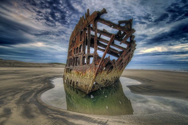 Peter Iredale at Dawn During Low Tide - HDR