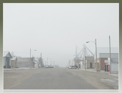 morning fog kansas smalltown mcdonald highplains us36