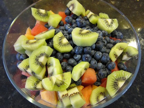 kiwi, fruit, blueberries, fresh IMG_7405