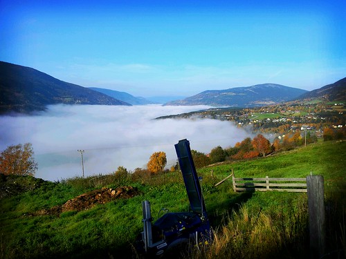 fall fog foggy valley ringebu gudbrandsdalen flickrandroidapp:filter=berlin