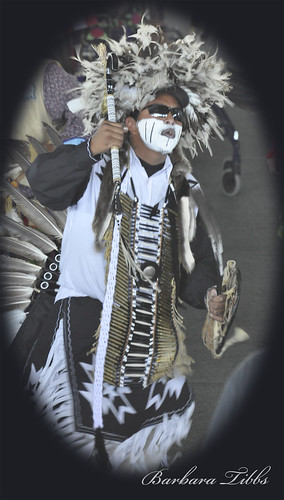 costumes nikon spokane dancing traditions nativeamerican drumming flathead coeurdalene powwow pendorielle salish kootenai d90 arleemontana blackfoor