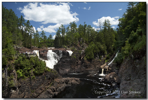 bridge canada waterfall quebec lisas zipline 248 viewingplatform fortcoulonge 50d logchute copyright2011lisastokes gicno