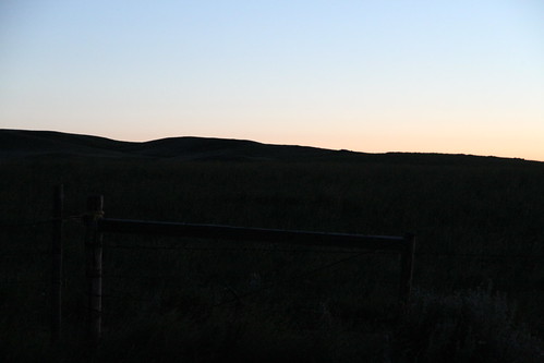 grasslandsnationalpark grasslands nationalpark park saskatchewand dawn sunrise prairie
