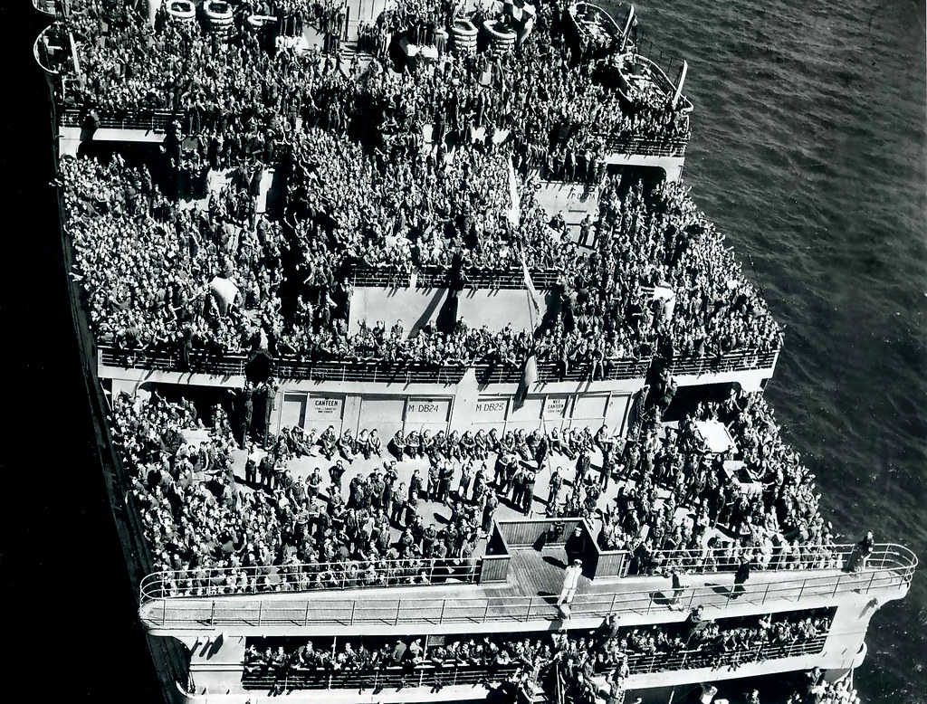 1944-r-m-s-queen-mary-a-photo-on-flickriver