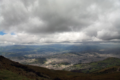 city panorama mountains southamerica clouds landscape quito ecuador view paisaje skilift andes vista chairlift teleférico sudamérica telefériqo