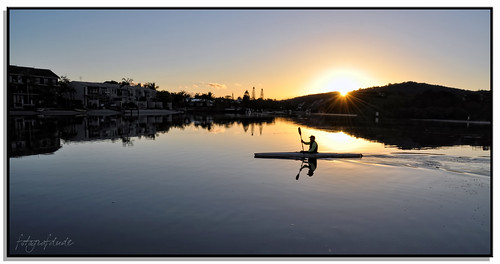 reflection water silhouette sunrise dawn boat still nikon kayak glow shadows silent earlymorning paddle row calm canoe ripples sunup glide d90 colorphotoaward mygearandme fotografdude