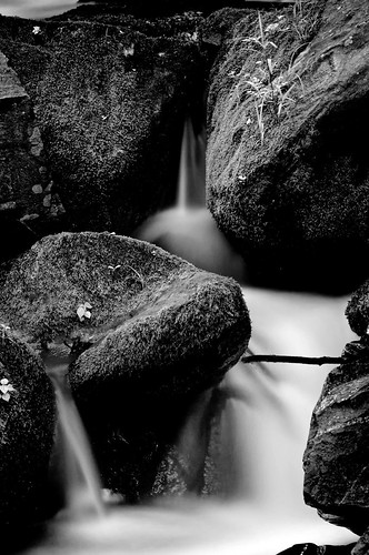 longexposure summer blackandwhite water river waterfall moss nikon rocks fineart northcarolina falls nantahala niksoftware d300s silverefexpro andrewvernon nikond300s aperture3