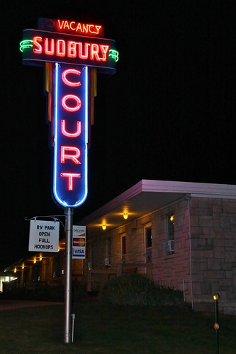 old sign night vintage court highway neon glow motel iowa route sudbury lit roadside marengo us6 iowacounty