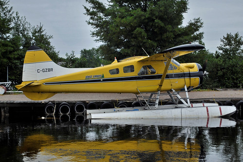 beaver seaplane floatplane dehavilland bushplane dhc2 creg ignaceairways cgzbr