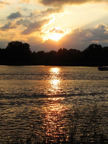 sunset sky sun water beautiful sunshine clouds river outdoors evening nice scenery pretty michigan saginawriver