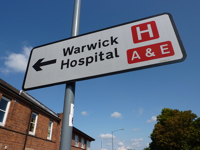 Warwick Hospital - Road sign