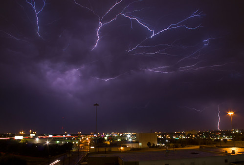 lighting storm night dallas texas tx deepellum dallastx dallastexas texasstorm flickraward regionwide eoskissx4 canoneos550d eos550d canoneosrebelt2i rebelt2i canoneoskissx4 eosrebelt2i