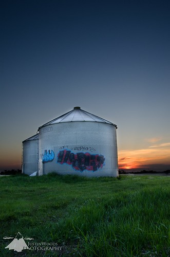 sunset canada farm silo alberta prairie justinwoodsphotography
