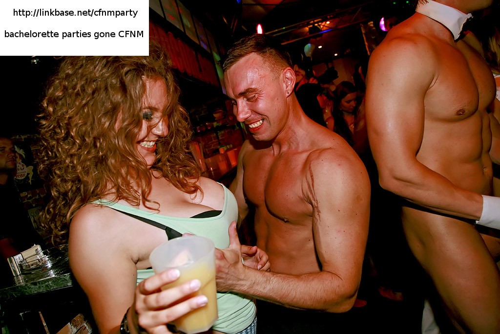 drunk women male strippers.