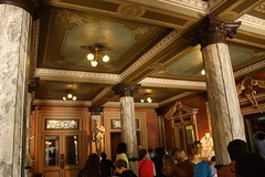 Foyer, National Theater / Vestíbulo del Teatro Nacional