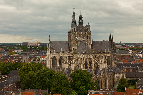 sculpture church monument nederland unesco historical worldheritage kathedraal shertogenbosch noordbrabant historisch cathedraal beeldhouwwerk kruiskerk werelderfgoed sintjans parochiekerk bisdomshertogenbosch bracom kathedralebasiliekvansintjanevangelist kruisbasilliek rm21879 bramvanbroekhoven