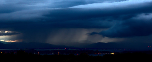 longexposure blue sky lake storm mountains rain night clouds burlington bay vermont champlain vt shelburne distagont1435 distagon3514ze zeiss35mm14distagon