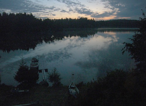 clouds reflections sweden ale sverige nödinge mollsjön