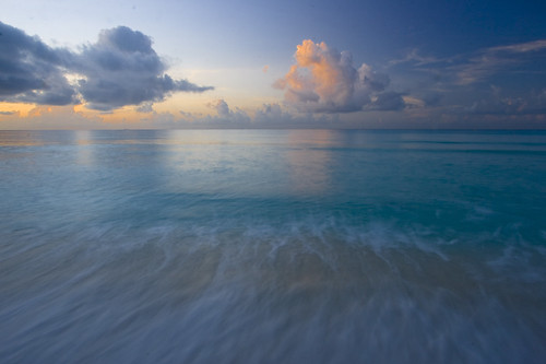 ocean longexposure beach sunrise mexico waves playadelcarmen wideangle