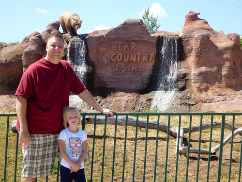 bear travel vacation usa america kevin south united country paige states dakota hoyt