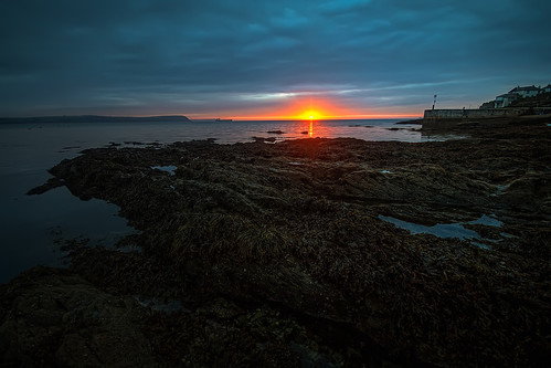 light sea sunrise dawn coast cornwall harbour shore portscatho