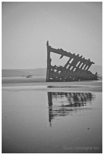 mist beach fog oregon canon coast peter shipwreck 7d 1750 tamron iredale