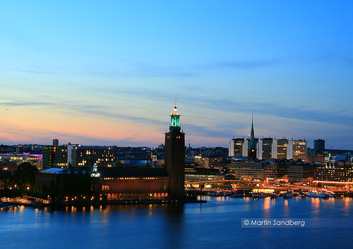 longexposure nightshot sweden stockholm gap bluehour stadshuset sigma1850f28 canoneos400d ginordicdec