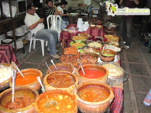 Things to to in guatemala: Traditional food in Guatemala
