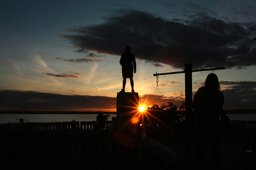 sunset alaska sparkle anchorage captaincook midnightsun 2011 resolutionpark