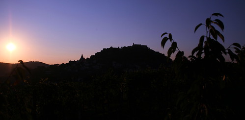 sunset castle canon eos austria abend österreich vineyard sonnenuntergang 7d tamron riegersburg weinberge eavning canoneos7d 18270mm