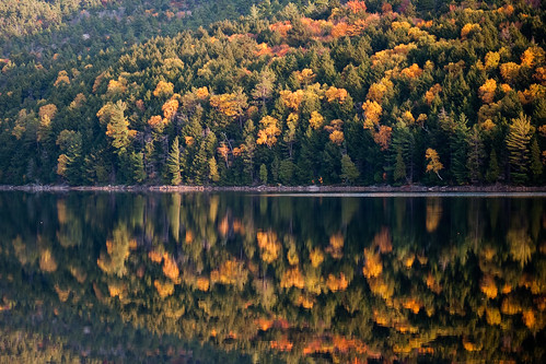 park trip autumn ontario canada reflection fall glass colors leaves mirror colours lakes canoe reflect canoeing portage provincialpark portaging killarneyprovincialpark ontarioparks 105mmf28g d700