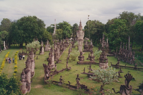 buddha 1996 laos buddhas vientiane buddhapark xiengkhuan
