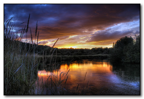 sunset colors clouds reflections washington spokane littlespokaneriver
