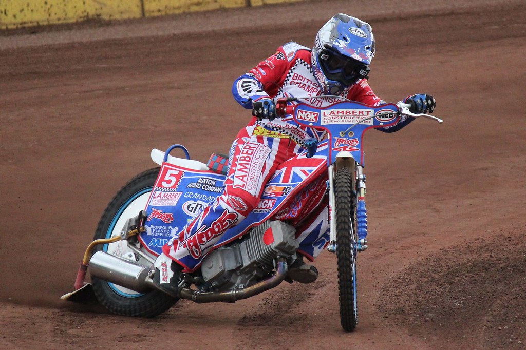 Robert Lambert has a practice during the Rye House v Plymouth Sept 18th 2011