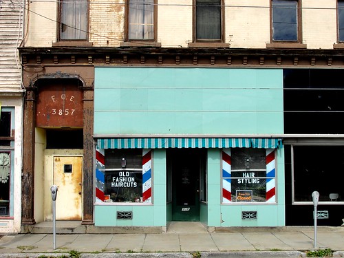 street shop pennsylvania business barber storefront titusville crawford erjkprunczyk