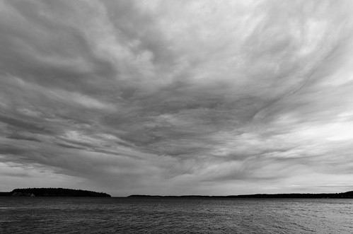 storm rain clouds day hoodcanal kitsappeninsula kitsapcounty stormcell blackwhitephotos salsburypoint