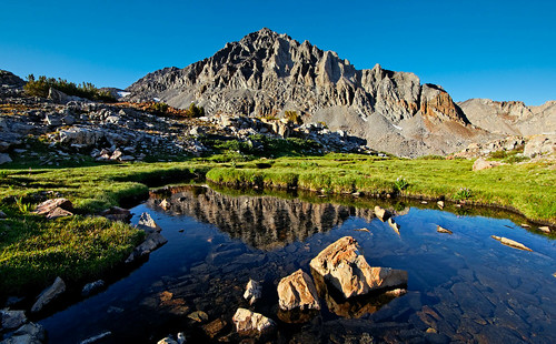 california ca usa reflection nature water landscape rocks hiking backpacking jmt kingscanyonnationalpark johnmuirtrail mtwynne