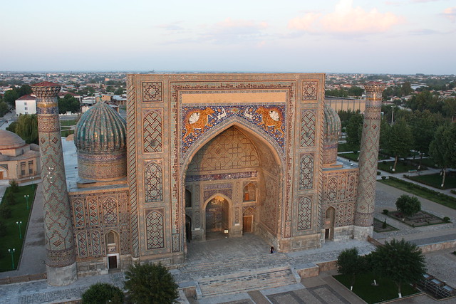 Samarkand, Registan, Sher-Dor Madrasah