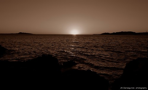sun sol sepia atardecer mar amanecer puestadesol sepiatoned flickraward flickraward5