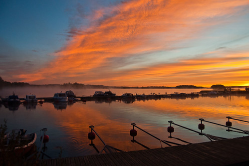 red lake colors clouds sunrise finland nokia nikon scenery colours harbour eden nokian satama järvi d90 pyhäjärvi