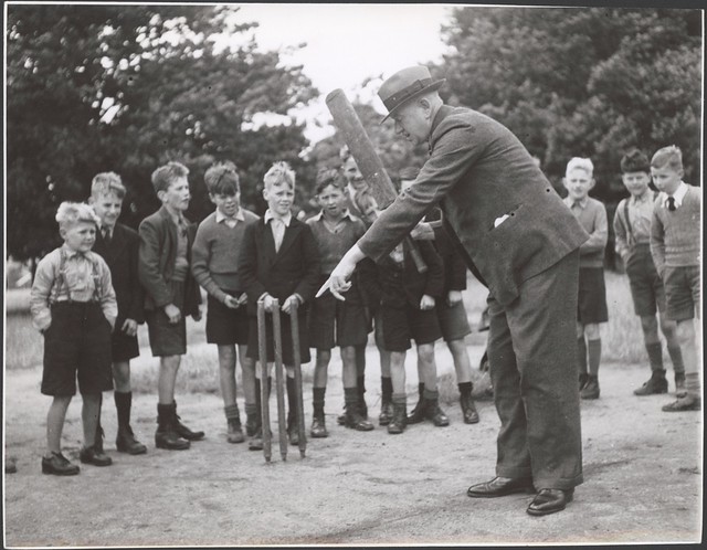 Drouin schoolboys playing cricket, Drouin, Victoria [2]