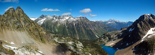 park mountain lake canada mountains bc britishcolumbia mount alpine national peaks range revelstoke inverness selkirks sekirk mountwilliamson jadepass