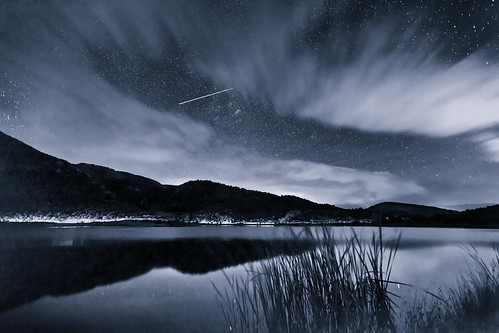 lake night clouds reflections airplane stars trails stormynight airplanetrails starreflections