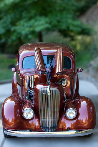 auto red usa blur classic chevrolet car vintage woodland washington restore restored wa canonef70200mmf28lisusm canoneos5dmarkii canon5dmarkii