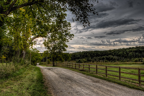 road cloud tree stormy hdr gravel canoneos1dsmarkii canonef2470mmf28l